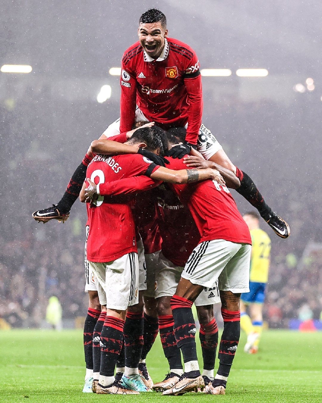 次座谈会上 次座谈会上